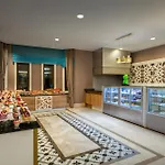 Villa Side Residence 5* シダ
