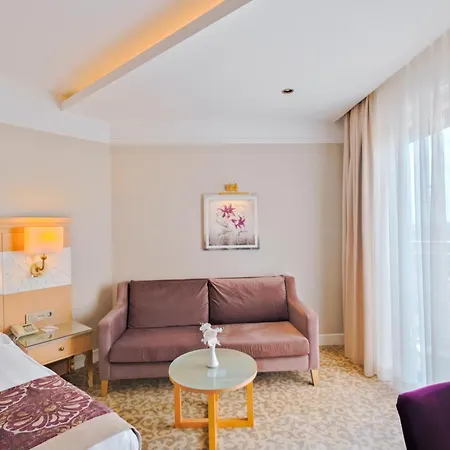 Villa Side Residence
