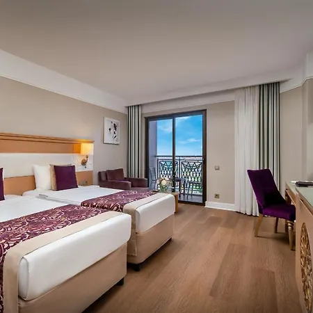 Villa Side Residence