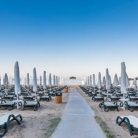 Villa Side Residence Side