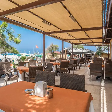 Villa Side Residence Side